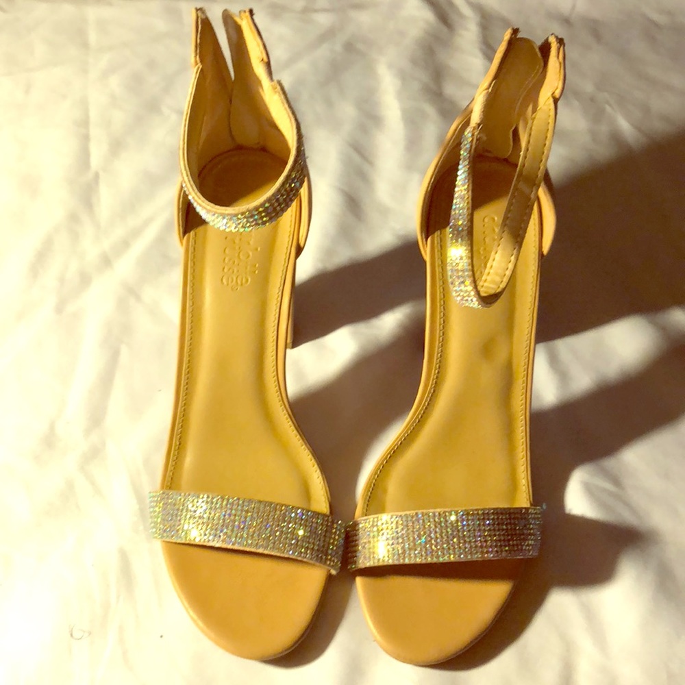 CHARLOTTE RUSSE stylish heels